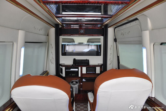 2013款中欧尊铂晶钻柴油版