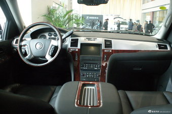 2010款凯雷德Escalade