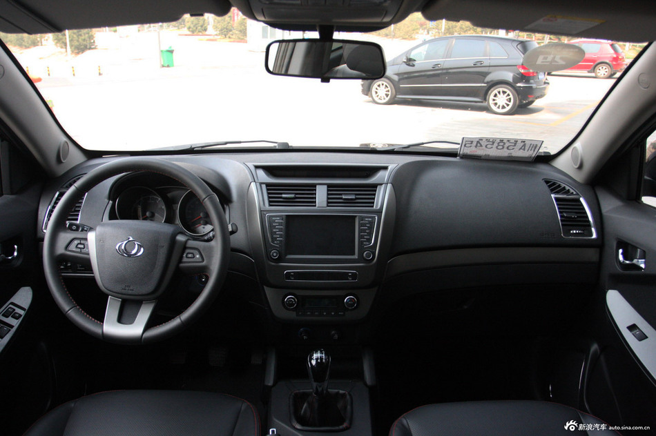 2014款吉利GX7到店实拍