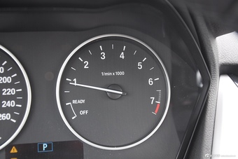 2015款宝马2系Active Tourer 218领先