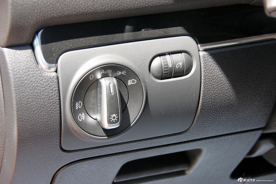 2013款高尔夫GIT敞篷版