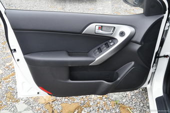 2012款福瑞迪纪念版1.6L Premium自动图片