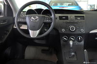 2013款马自达3星骋三厢1.6L自动精英型