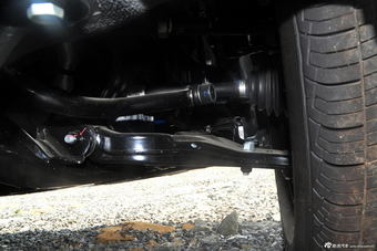 2013款狮跑2.0L GL手动两驱版