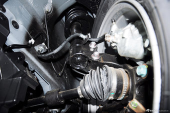 2013款马自达8 2.5L自动尊贵版