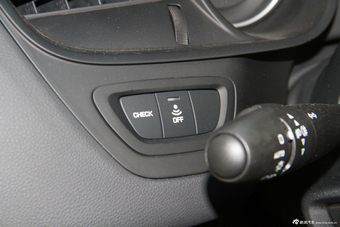 2013款东风雪铁龙C5到店实拍