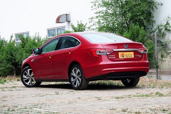 2015款纳5 1.8T自动旗舰型