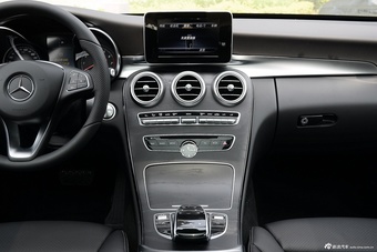 2016款奔驰C级（进口）1.6T自动 C180旅行版