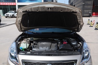 2015款福美来1.5T自动行政尊尚型