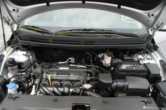 2011款东风悦达起亚K2