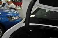 2013款雪铁龙C4L 1,8L手动劲享版