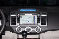 2013款马自达8 2.5L自动尊贵版