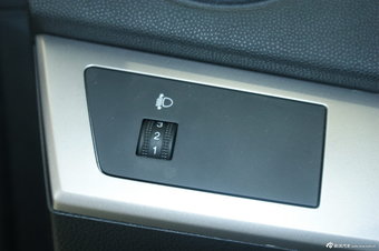 2011款马自达3星骋三厢