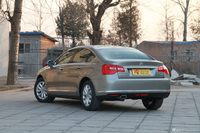 2013款东风雪铁龙C5到店实拍