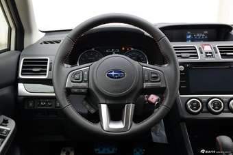 2016款斯巴鲁XV 2.0L自动精英版