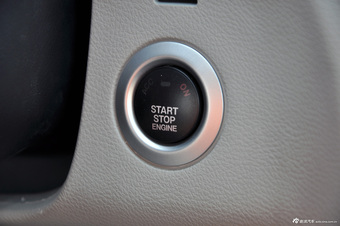 2014款奔腾B90到店实拍