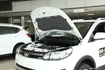 2014款长城M4 1.5L手动两驱舒适型