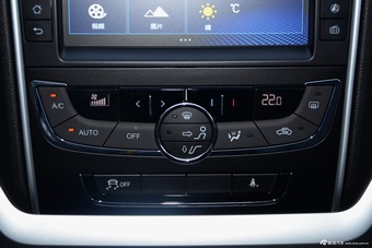 2016款吉利帝豪1.3T手动三厢向上版