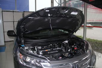 2012款CR-V 2.4L自动四驱尊贵导航版VTi-S