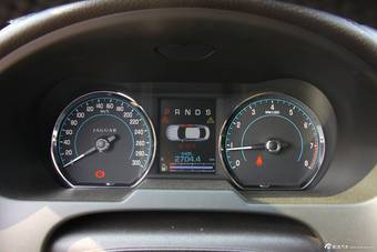 2014款捷豹XF 2.0T 风华版到店实拍