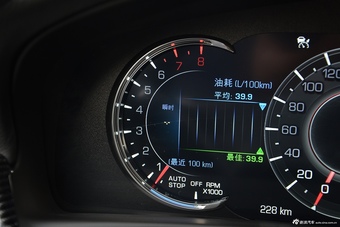 2016款凯迪拉克CT6 2.0T自动28T领先型