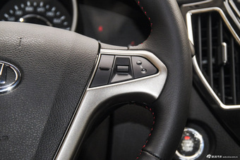 2016款新圣达菲1.5T手动两驱汽油智享型