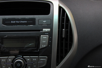 2015款比亚迪F3节能版1.5L手动豪华型