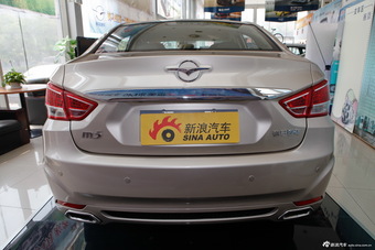 2014款福美来M5 1.6L手动精英型