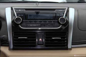 2014款威驰1.5L自动智尊版