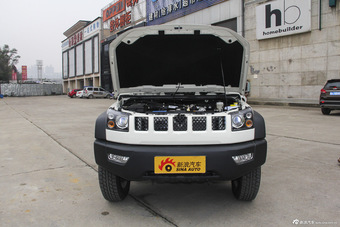 2014款北京BJ40 2.4L手动穿越版图片