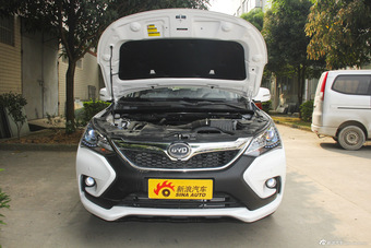 2016款比亚迪宋2.0TID自动豪华型图片