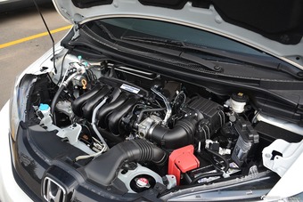 2016款飞度1.5L CVT LX舒适天窗型