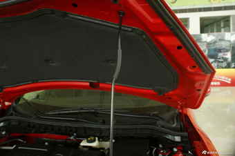 2012款马自达3星聘2厢