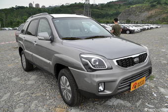 2013款狮跑2.0L GLS手动两驱版