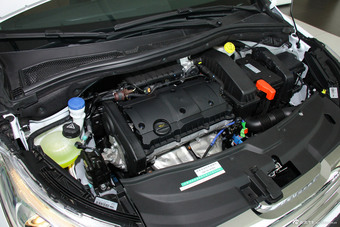 2014款标致2008 1.6L自动时尚型到店实拍