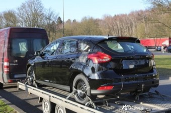 曝新一代福克斯测试谍照曝光 车身尺寸更大