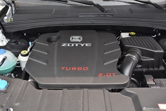 2016款众泰T600 2.0T自动尊贵型运动版