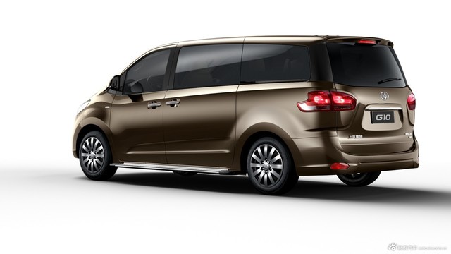 2014款上汽大通G10 2.4L手动时尚版图片