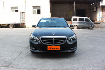 2015款奔驰E260L 2.0T自动豪华型图片
