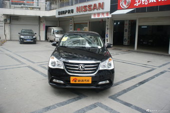 2012款东风风神A60 2.0L CVT尊贵型图片