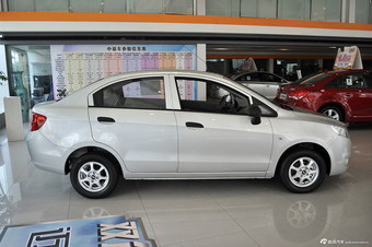 2013款赛欧三厢1.2L手动时尚版