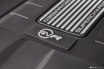 2015款路虎揽胜运动版SVR