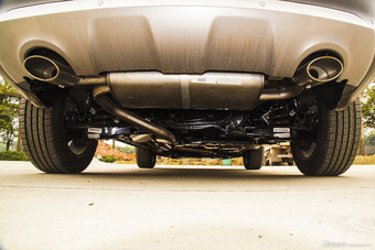 2015款猎豹CS10 2.0T手动卓越版