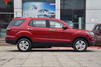 2016款长安CX70 1.6L手动豪华型