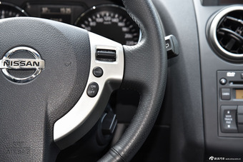 2015款逍客2.0L两驱CVT XV酷雷