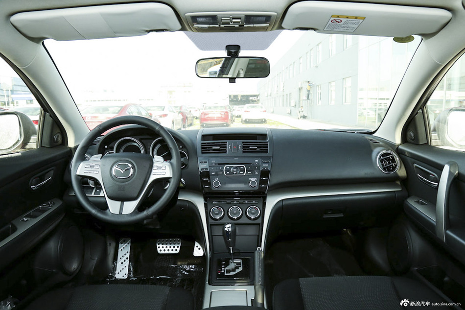 2015款睿翼2.0L自动轿跑精英型