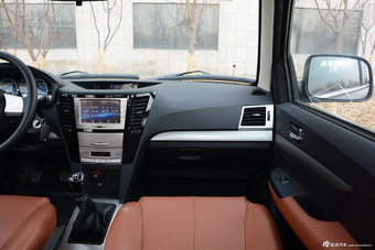 2016款中兴威虎TUV 2.5T手动澳洲版柴油四驱豪华型