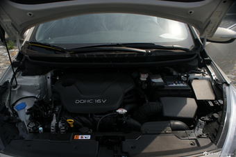 2012款起亚K3 1.6L自动DLX图片