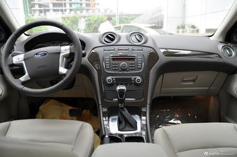 2010款蒙迪欧-致胜2.3L自动时尚型图片