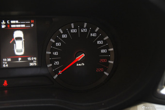 2015款传祺GA6 1.8T自动豪华导航版